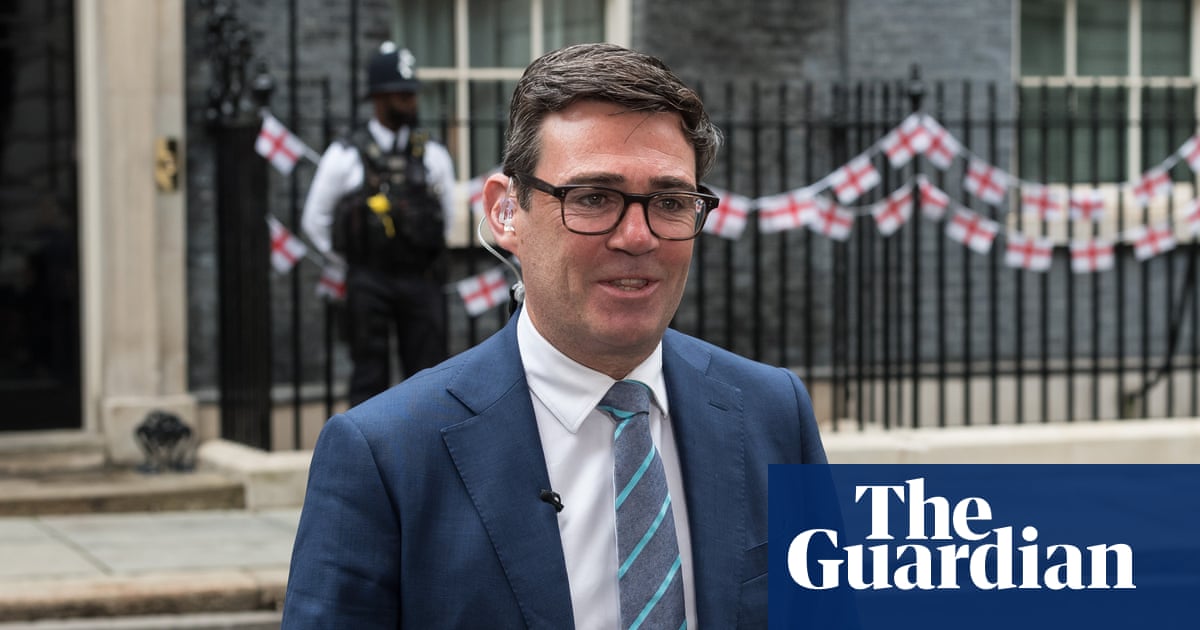 Andy Burnham warns investors: UK must stop relying on foreign lenders to stay strong