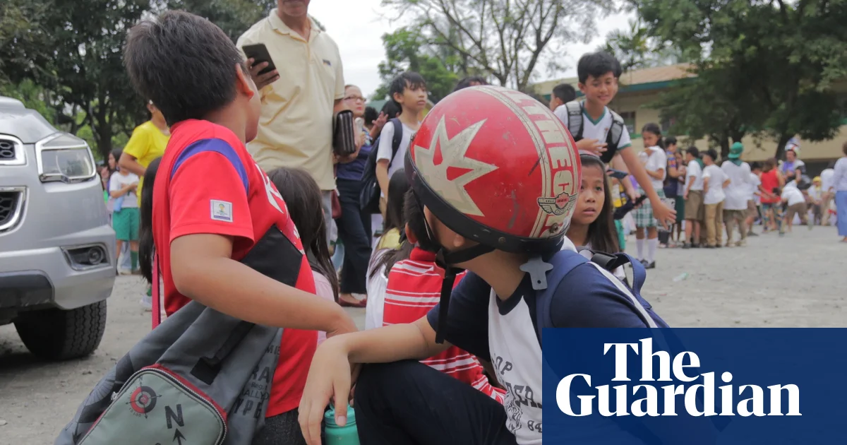 Philippines shaken by powerful 7.6-magnitude quake—damage hits home