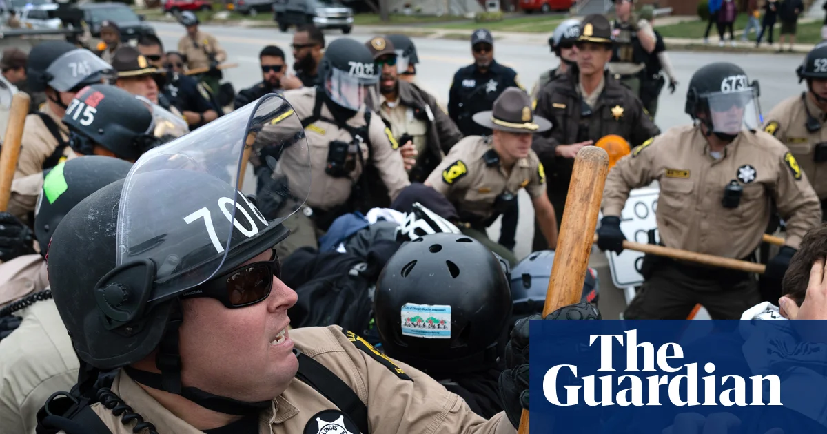 Chicago TV reporter assaulted and detained during ICE raid