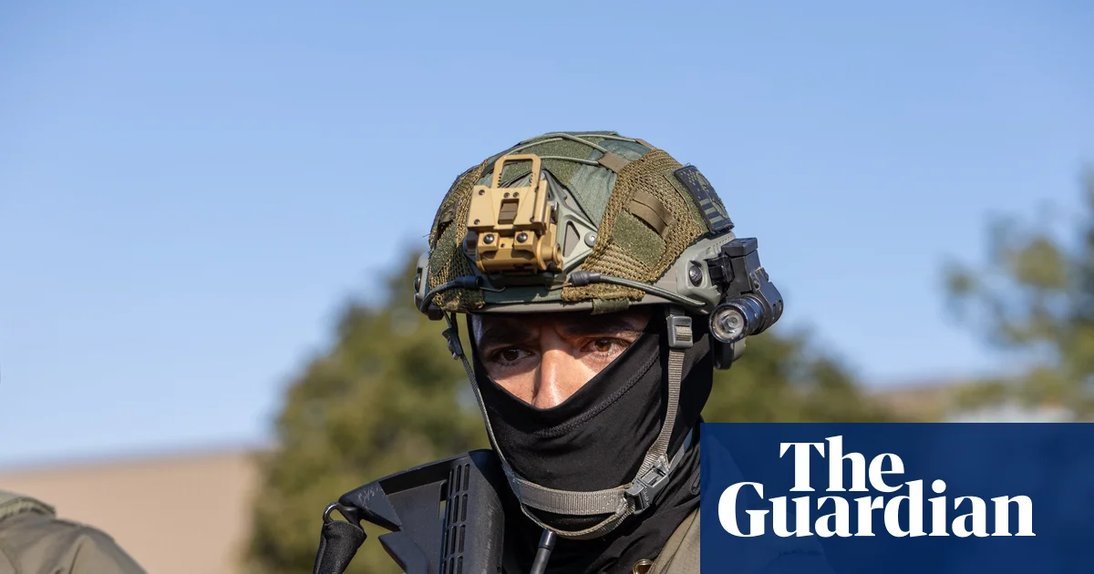 Pritzker warns of Trump sending National Guard to Chicago amid shooting incident at border patrol—Youth voice demands action