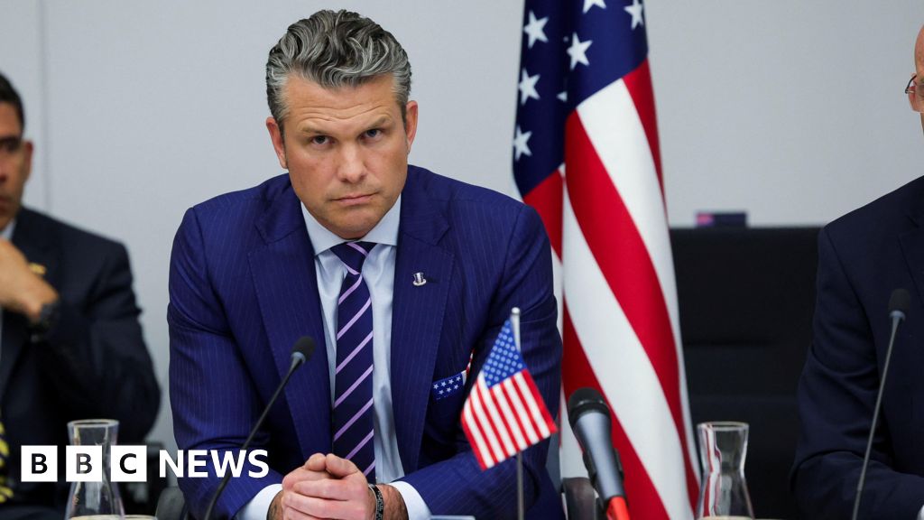 US Defense Secretary Pete Hegseth’s Flight Lands Safely in UK After Unscheduled Stop