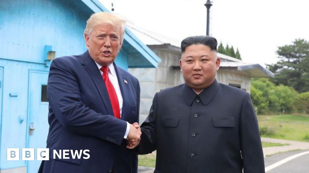 Trump Eyes Meeting Kim on Asia Tour to Strengthen America’s Position