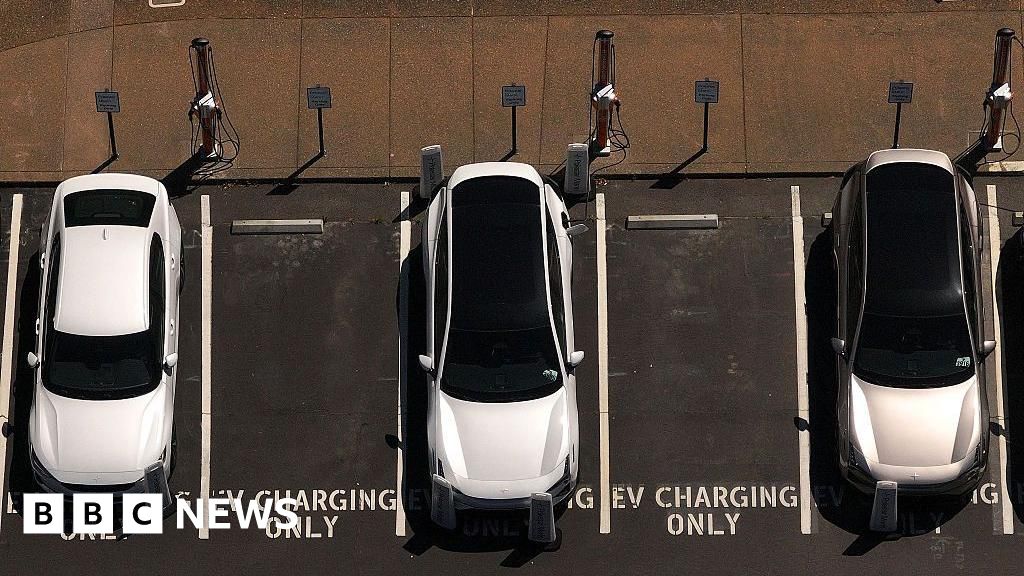 US Falling Behind in the Electric Car Race: What went Wrong?