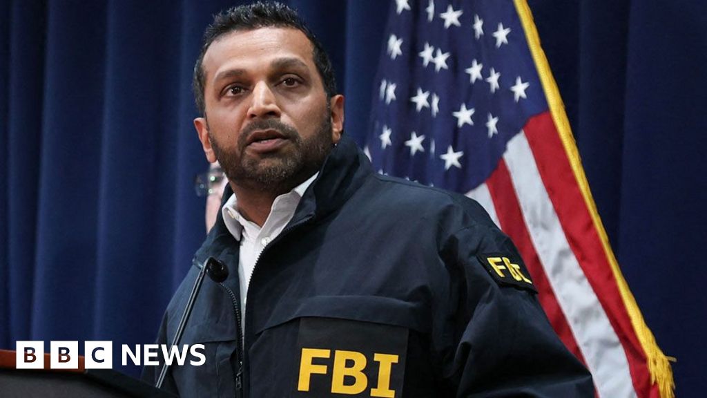 Shocking Fraud Unearthed: Poker Cheats Using X-Ray Tables, Tech Gear, and NBA Athletes