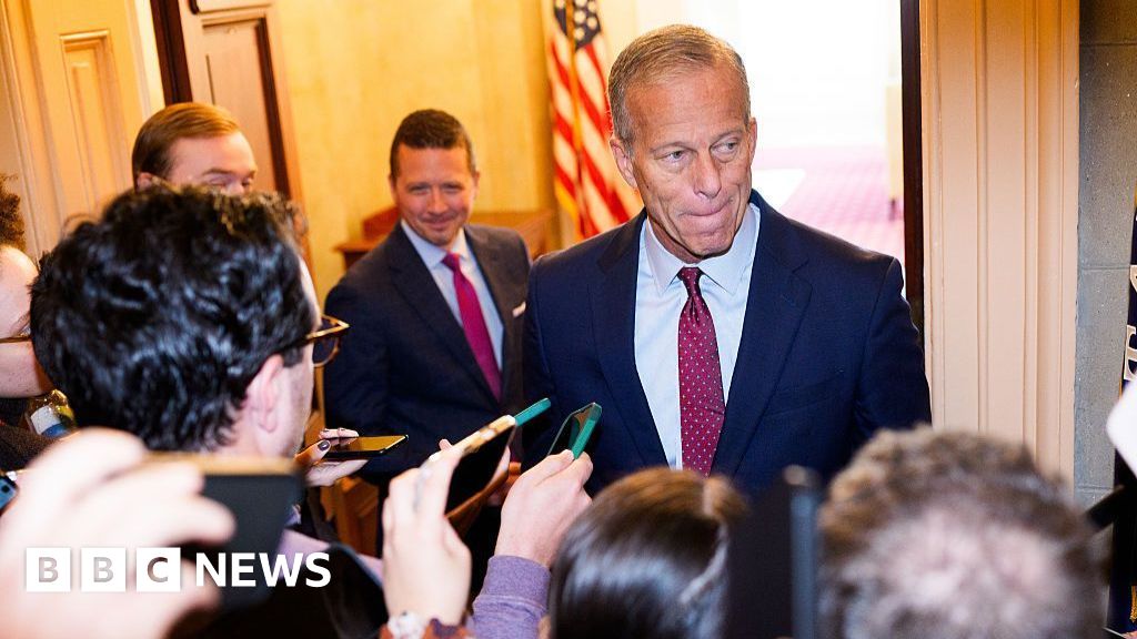 Senate Approves Deal to End Historic Govt Shutdown