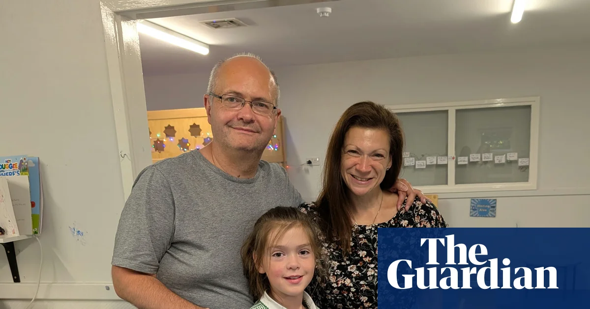 Parents Exonerated After Hertfordshire Police Admit Unlawful Arrest Over WhatsApp Dispute