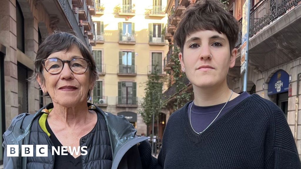 Patronato: My Mom, a Free-Spirited Teen in Franco’s Spain