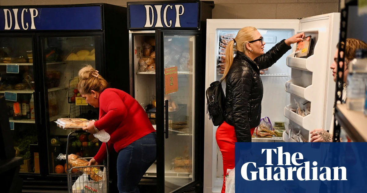 Trump urges Supreme Court to step in as judges reject snap funding halt—US shutdown looms in 2025