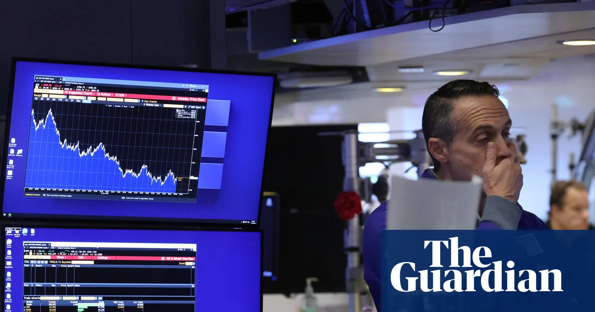 Global Markets tumbling as Tech Slumps and China's Economy Sparks Worries