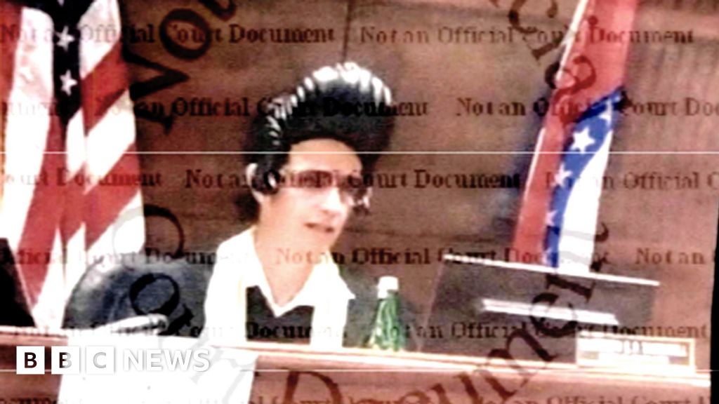 US judge steps down after flaunting Elvis wig in court, sparking controversy