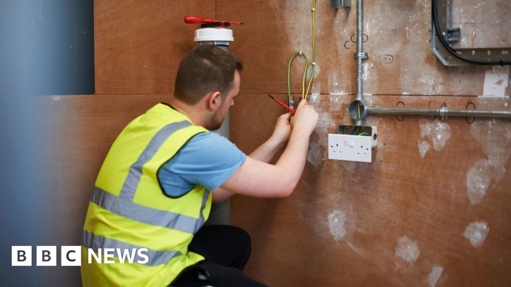 Big School PFI Firm Crushing Under Debt, Leaving Repairs Behind