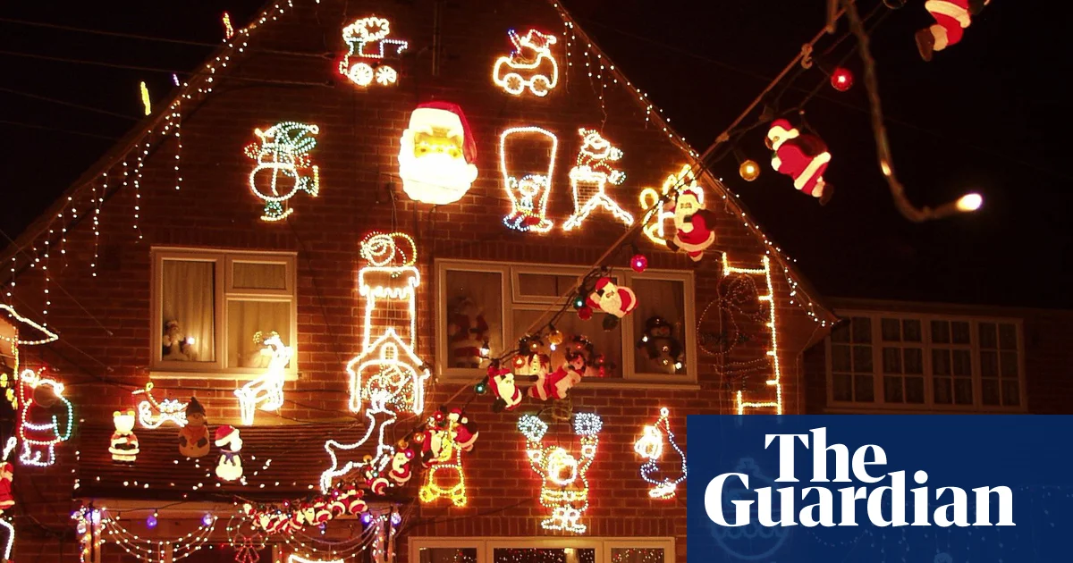 UK Youth Rejecting Waste: 168 Million Christmas Lights and Fast Tech Bottling Up Environmental Damage