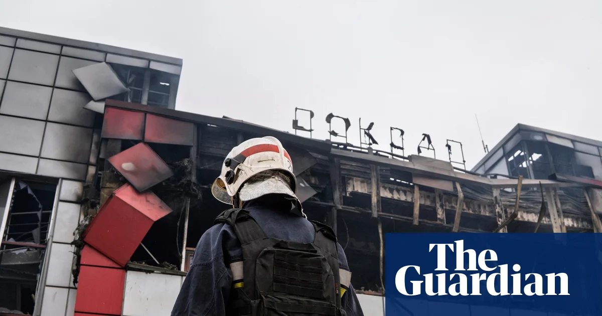 Trump claims Zelenskyy isn’t prepared to back US peace deal before UK meeting with European leaders