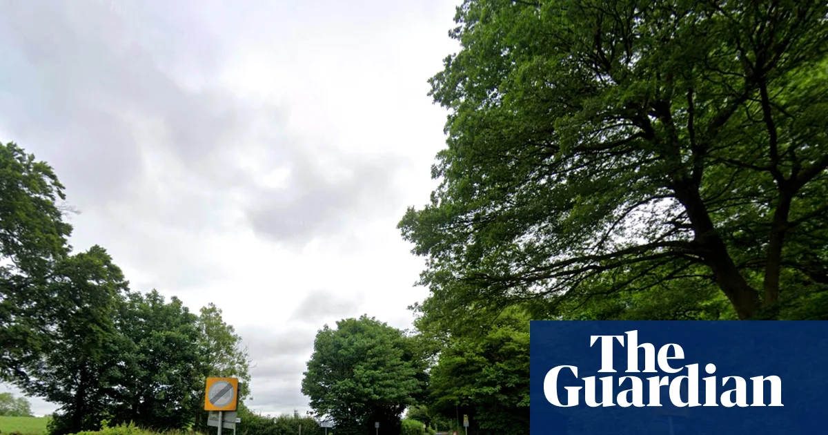 Teen Girl Dies in Minibus Crash Sparks Outrage in North Yorkshire