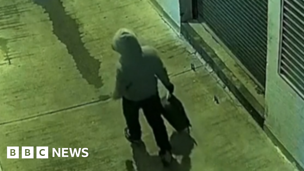 Police Catch Suspect in DC Pipe Bomb Case, Wrap Up Long Search