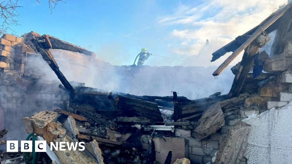 One Million Ukrainian Homes Left in Darkness After Russian Attacks