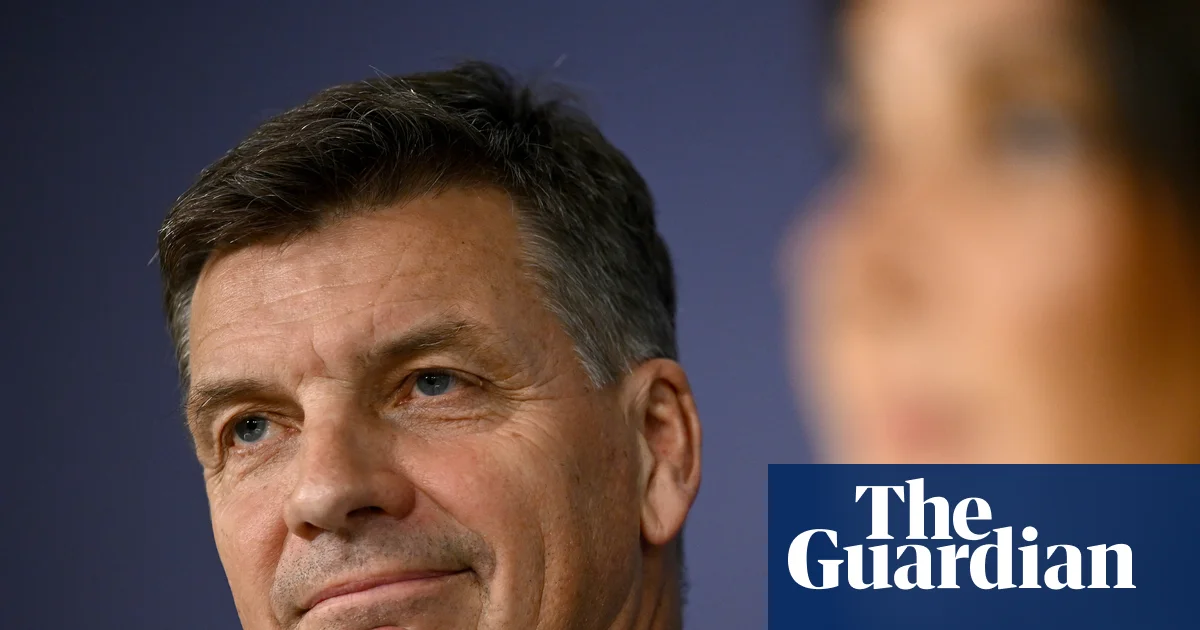 Liberal Leaders Shut Down Review of Devastating 2025 Election Loss