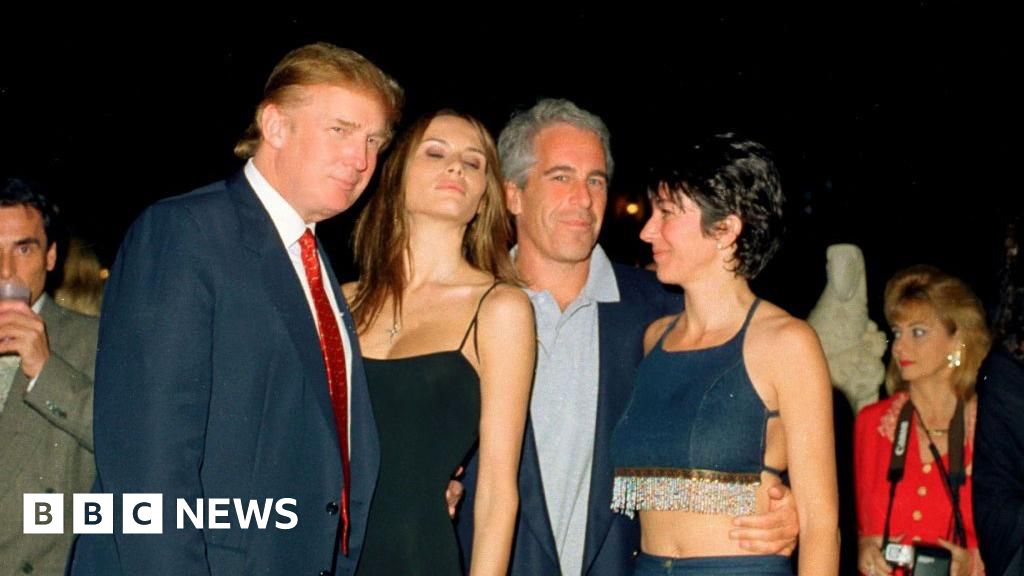 Ex-police chief claims Trump said in 2006 ‘everyone’ knew about Epstein’s misconduct