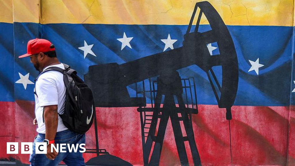 Trump Looks to Venezuela as Obstacles to Oil Deal Persist