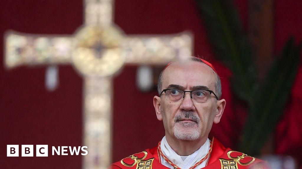 Israeli police prevent Latin Patriarch from joining Palm Sunday parade in Jerusalem
