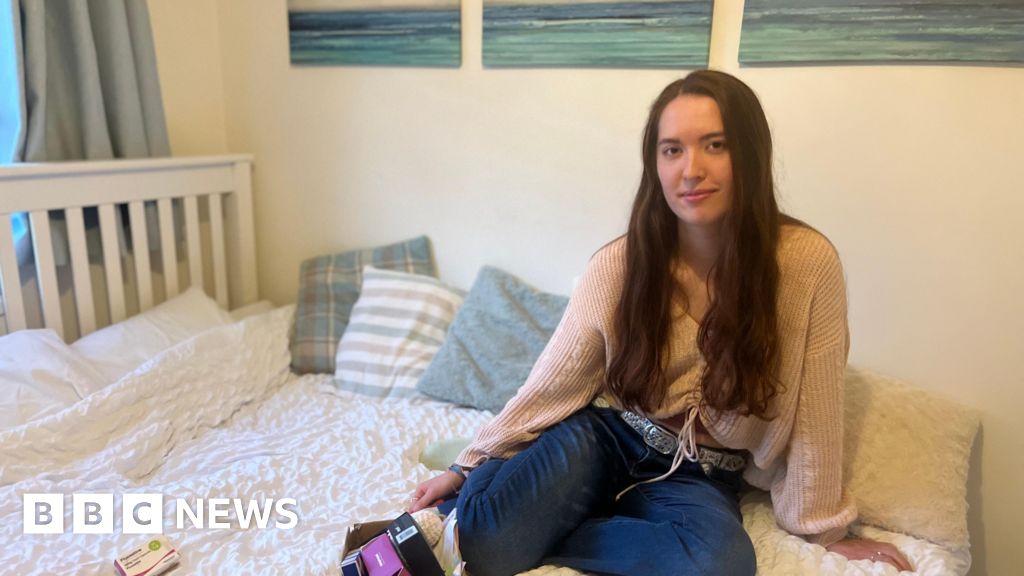 Teens Struggling with Brain Fog: The Rising Tide of Antidepressant Prescriptions in Society