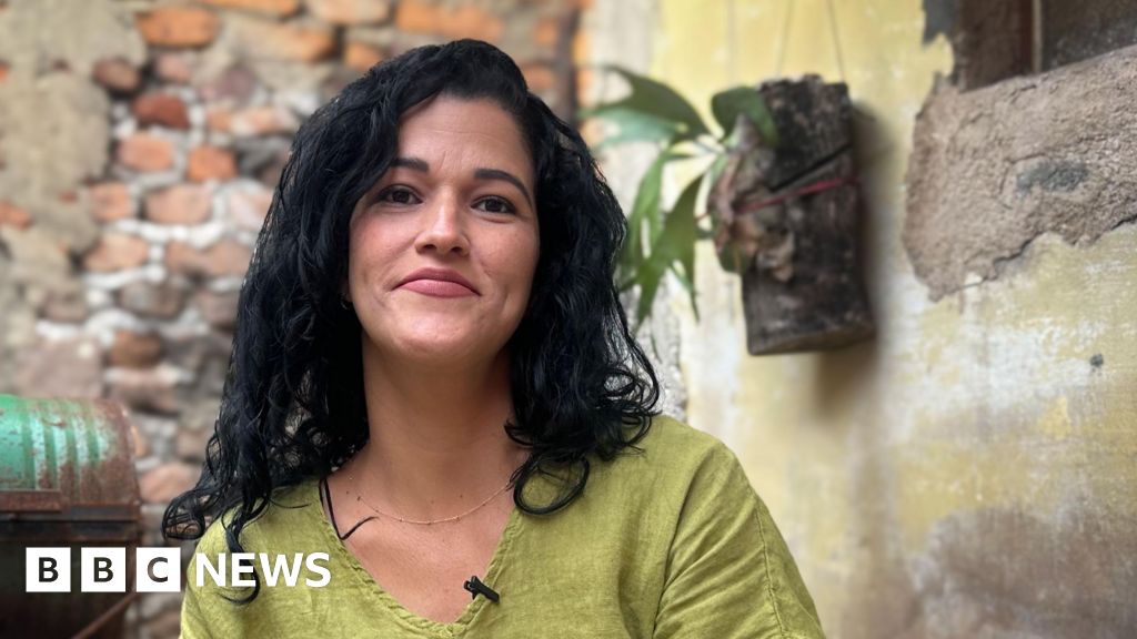 Cuba’s expectant moms brace for birth amid nation’s deepening crisis