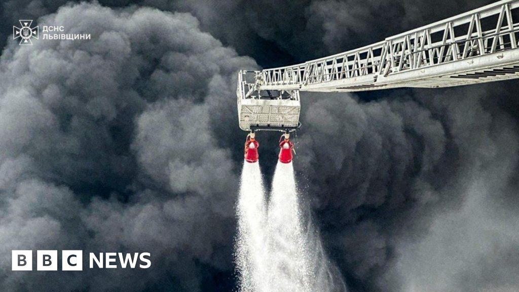 Ukraine-Hungary Oil Dispute Jeopardizes EU Funding