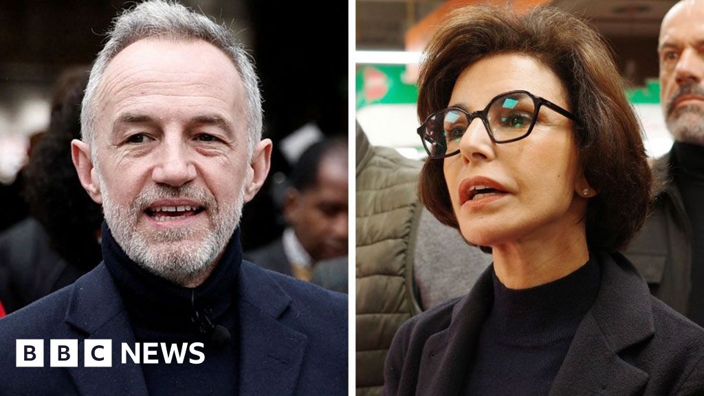 French Voters Divide as Right Seeks Control of Paris