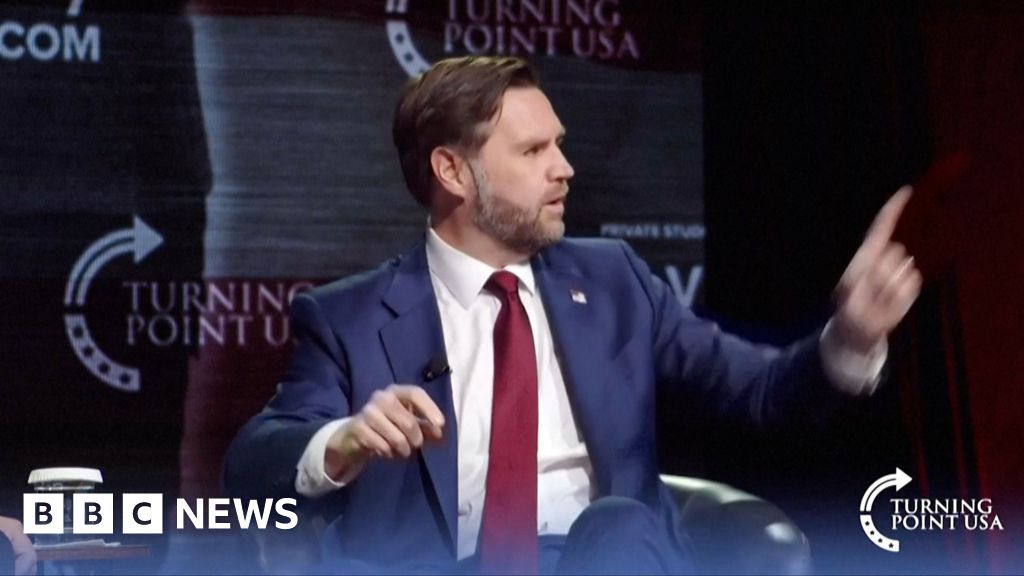 Vance heckled while criticizing Vatican mishandling