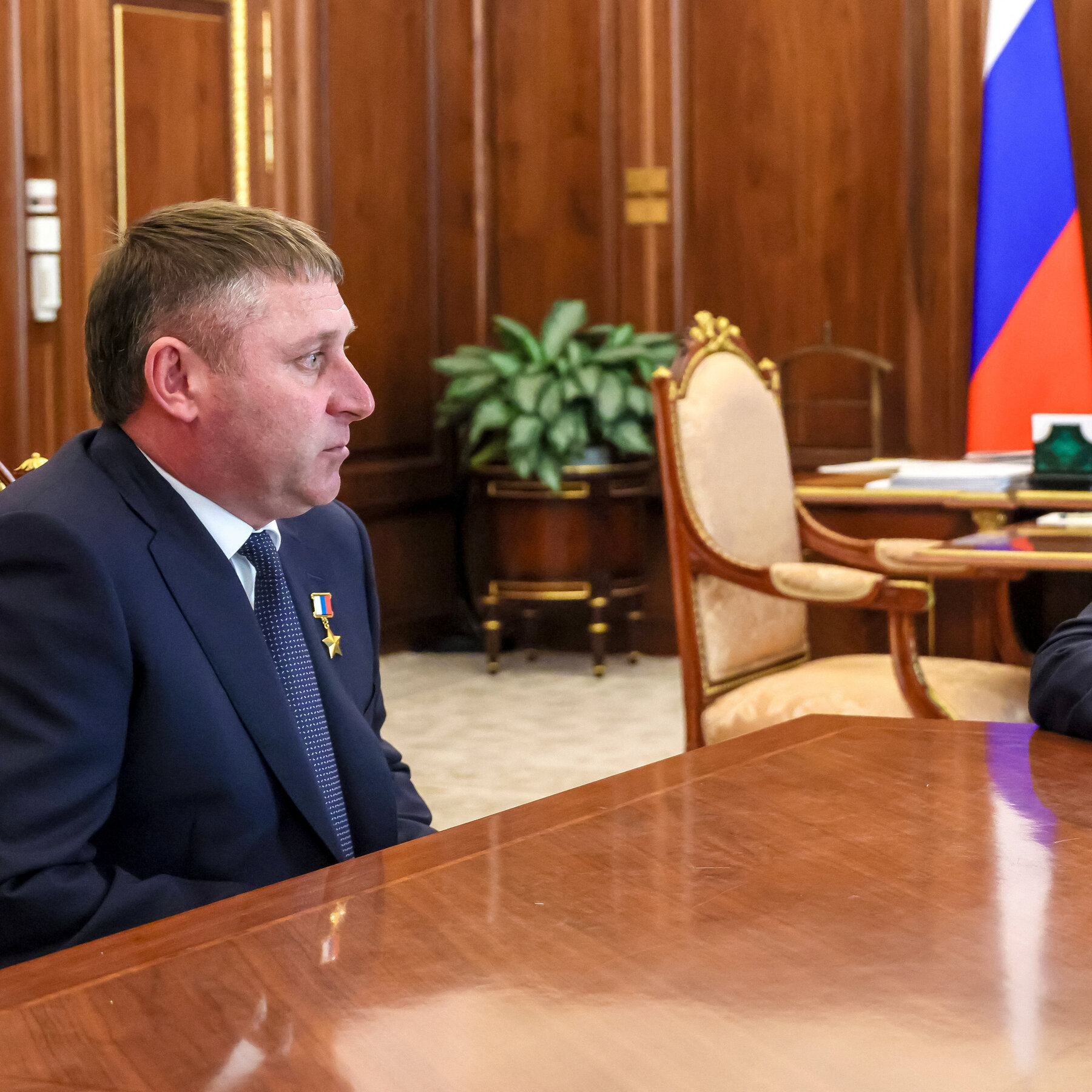 Putin Forges 'New Elite,' Elevating War Veterans to Key Russian Posts