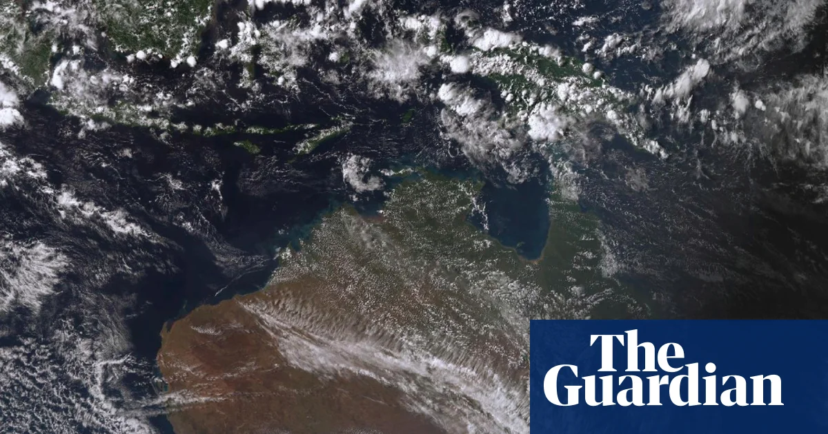 May’s record heat set to fade as cold front heads east across Australia