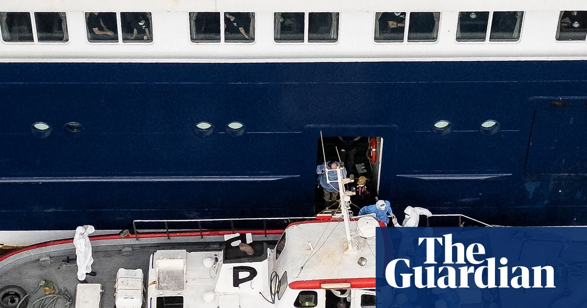 Three evacuated as Spain clears ship linked to hantavirus outbreak—public safety prioritized