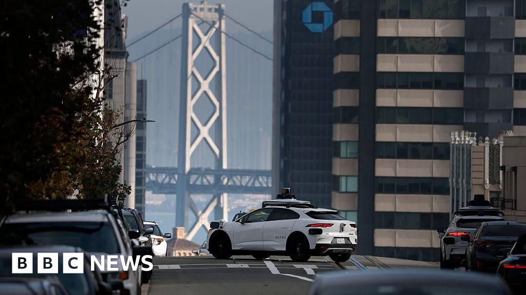 California to Start Ticketing Reckless Driverless Cars Breaking Traffic Laws