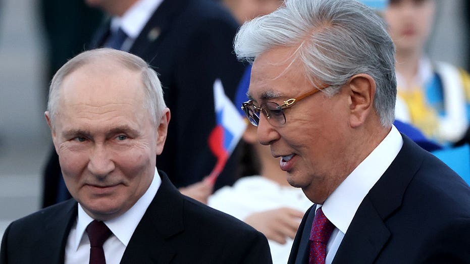 Russia Clinches Major Kazakhstan Nuclear Plant Deal, Bolstering Regional Influence