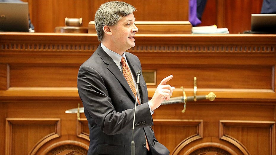 South Carolina Republicans Derail Congressional Redistricting Effort Amid Trump's Warning