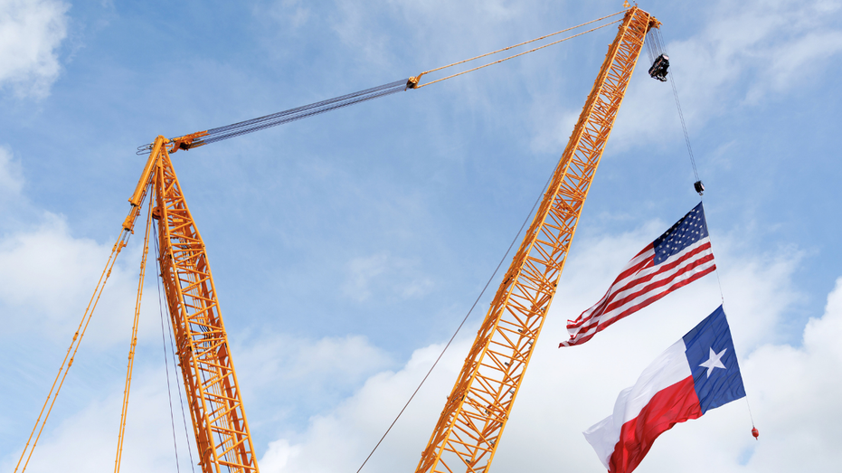 Corporate Exodus Reshapes U.S. Economy: Red States Lead in Headquarters Relocations