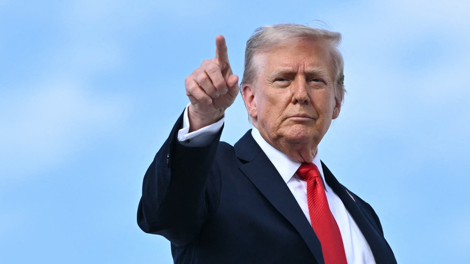 Trump Targets GOP Critics Cassidy and Massie After Indiana Primary Wins