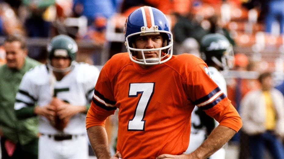 Denver Broncos Legend Craig Morton, Super Bowl XII Quarterback, Dies at 83