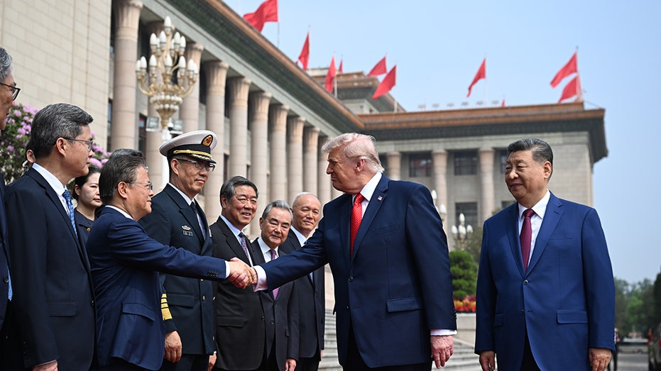 Trump Arrives in Beijing for High-Stakes Summit Amid US-China Rivalry
