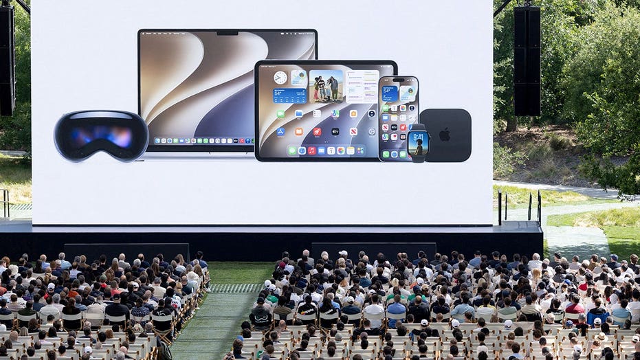 Navigating the AI Era: Apple's Innovations, Local Governance, and Geopolitical Challenges